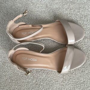 Amazon Brand-Top Moda, Sandals